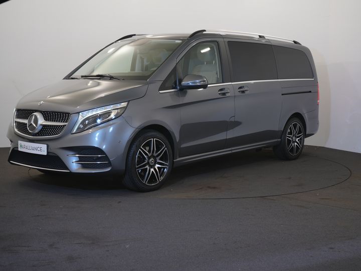 Mercedes-Benz – V 220 – AMG Exclusive