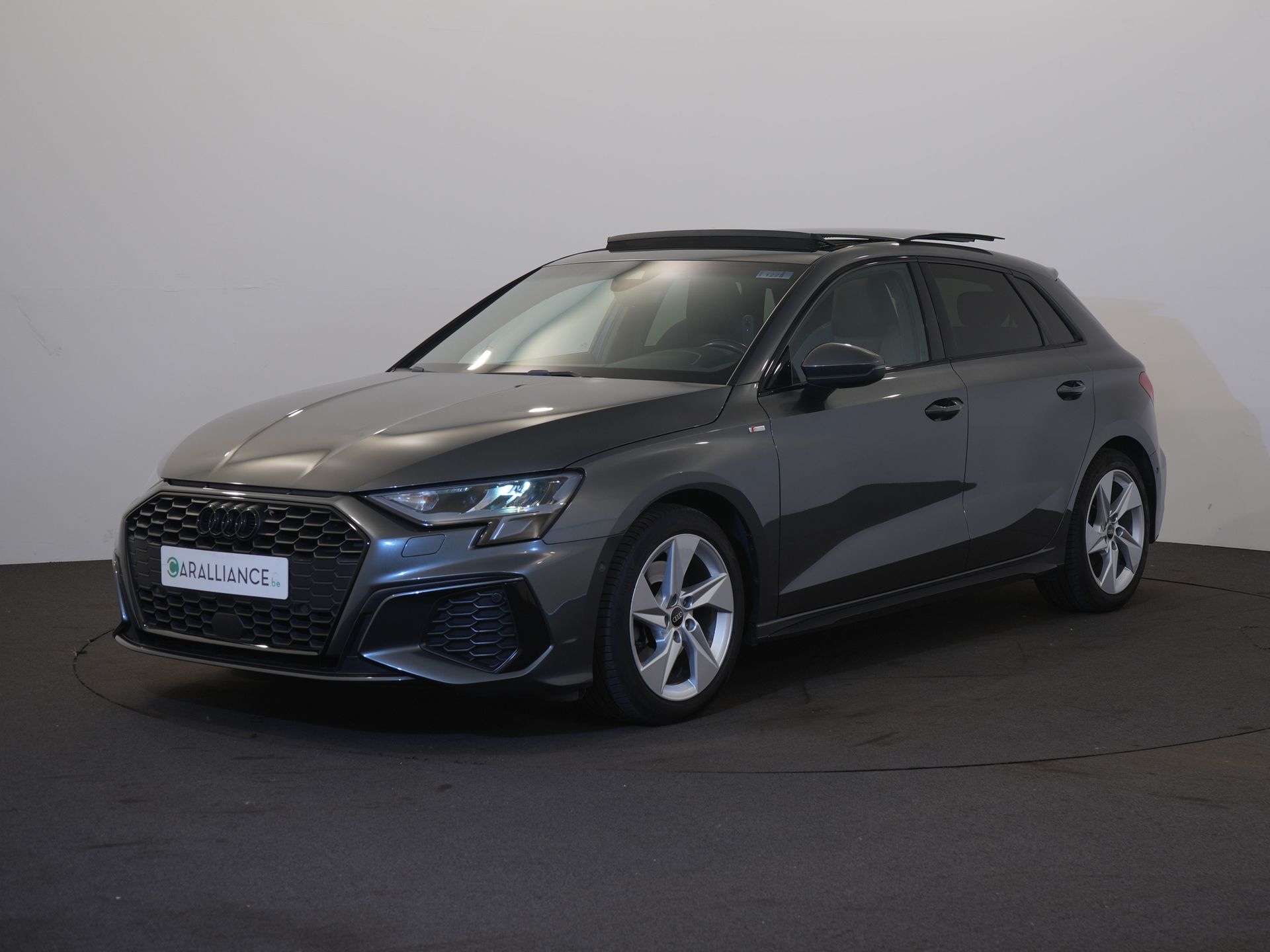 Audi – A3 Sportback A3 Sportback [8Y FL24] – S-Line